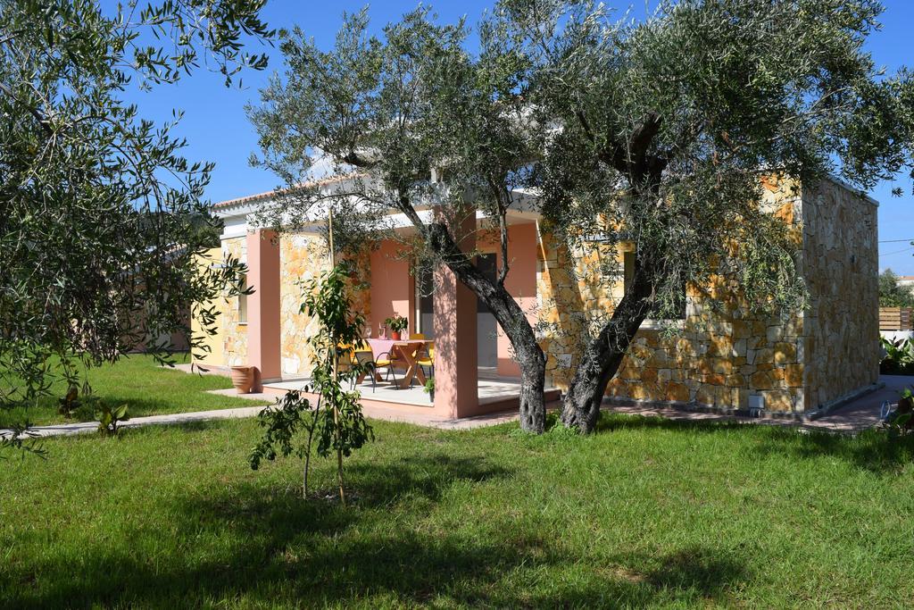 Three Stars Luxury Villas Мораитика Экстерьер фото